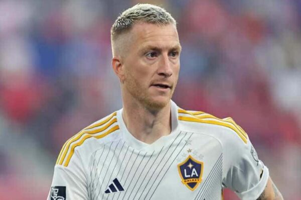 Điểm danh 9 tiền vệ có nhiều bàn thắng nhất tính đến 2025